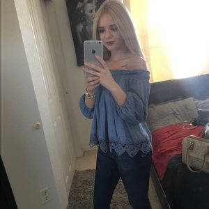 Meet your Posher, Andrea