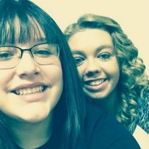 Meet your Posher, Katelyn