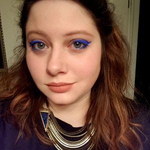 Meet your Posher, Ell