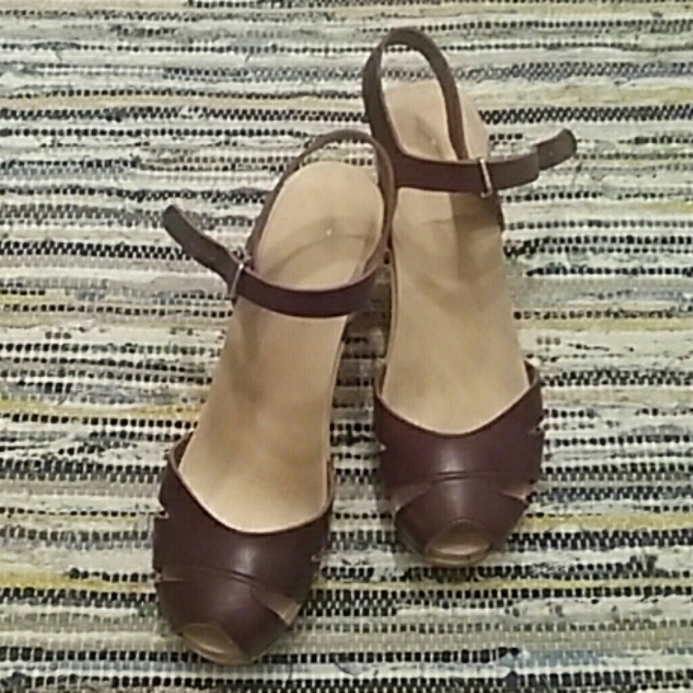 Oxblood Swedish Hasbeens