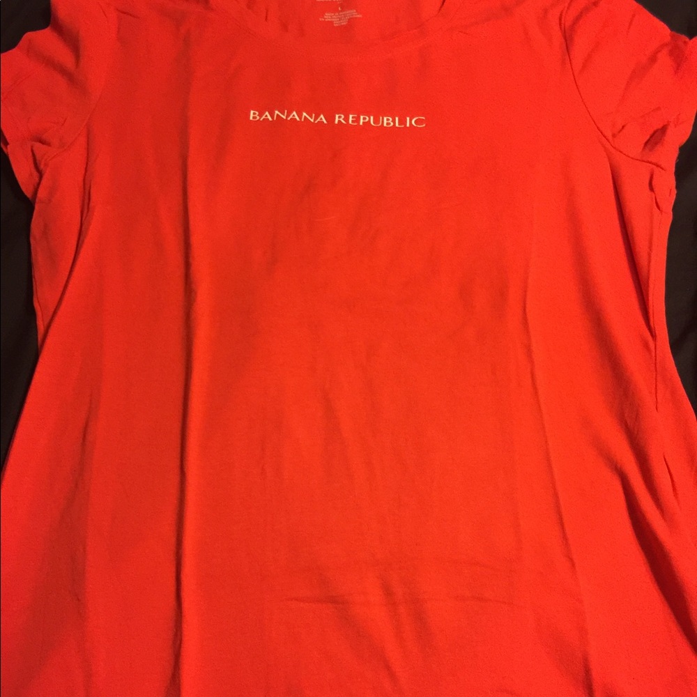 Banana Republic Tee