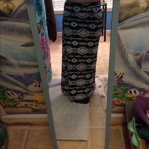 Black and white maxi skirt