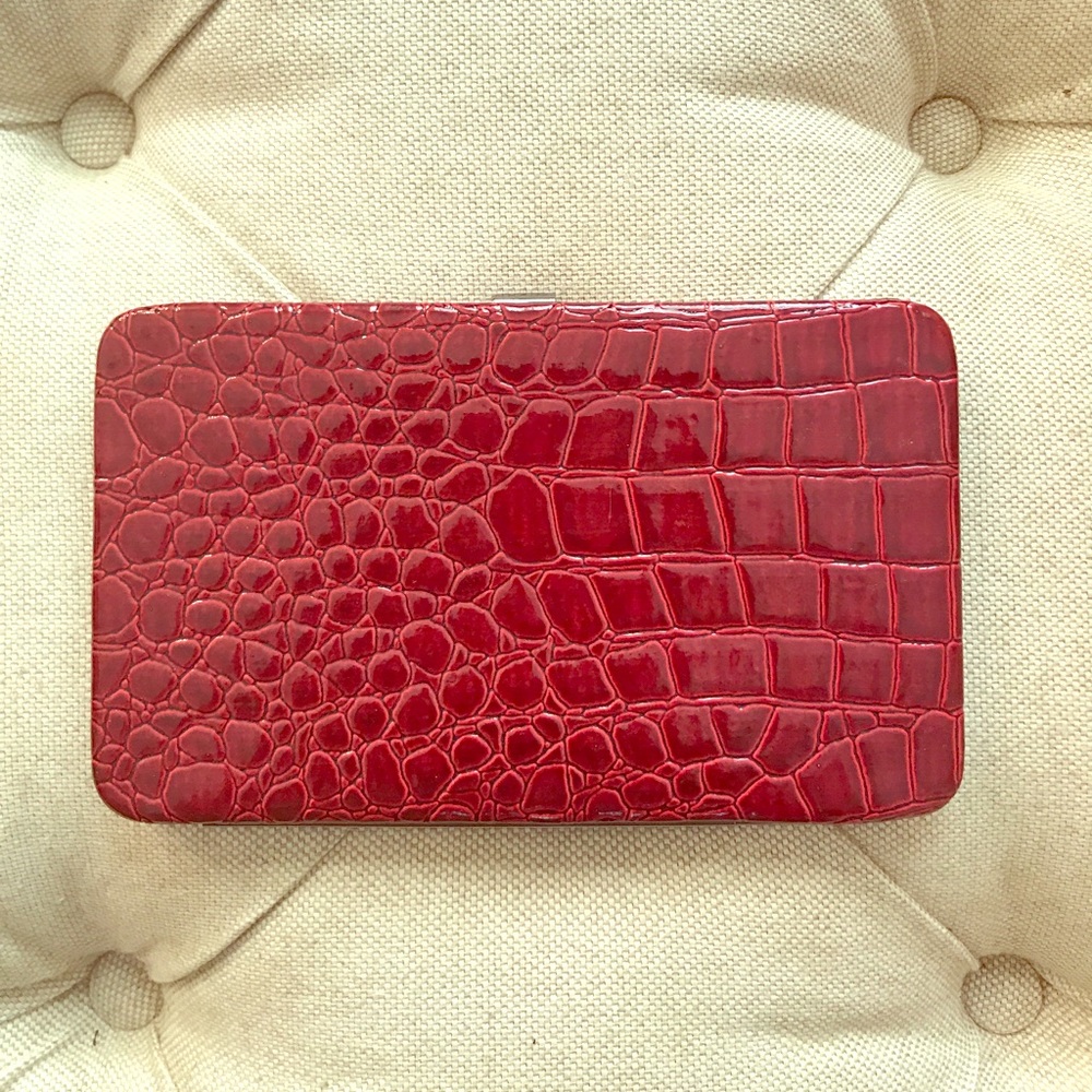 Sexy red crocodile wallet! ❤️