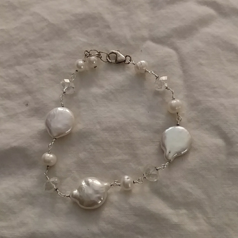 Crystal and pearl chain bracelet