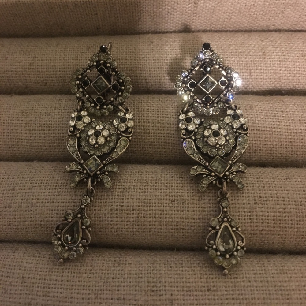 Agatha Paris earrings
