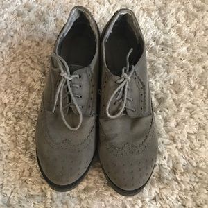 Gray "bowling" shoes