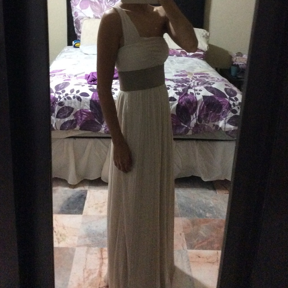 H&M maxi dress beige size xs. *belt not included