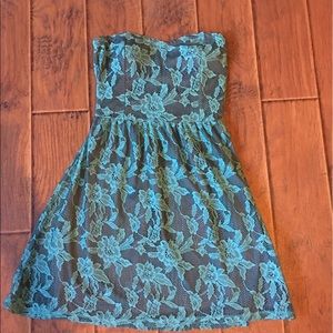 Strapless above the knee lace dress