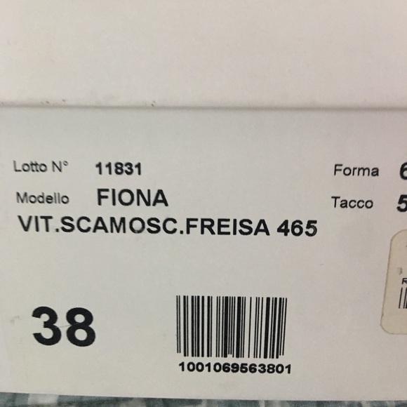 Michel Vivian Paris -- Pink Suede Boots - Picture 3 of 4