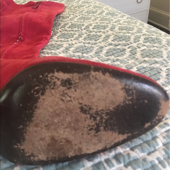 Michel Vivian Paris -- Pink Suede Boots - Picture 4 of 4