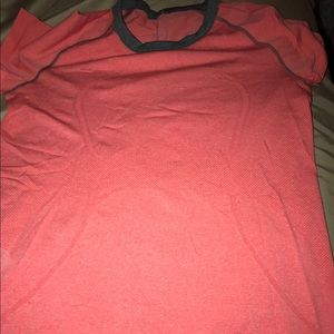 Lululemon short sleeve swiftly size 12