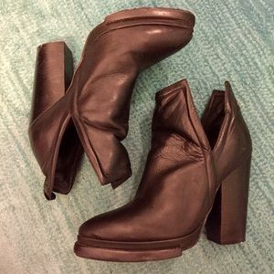 Jeffrey Campbell Structured Platform Bootie