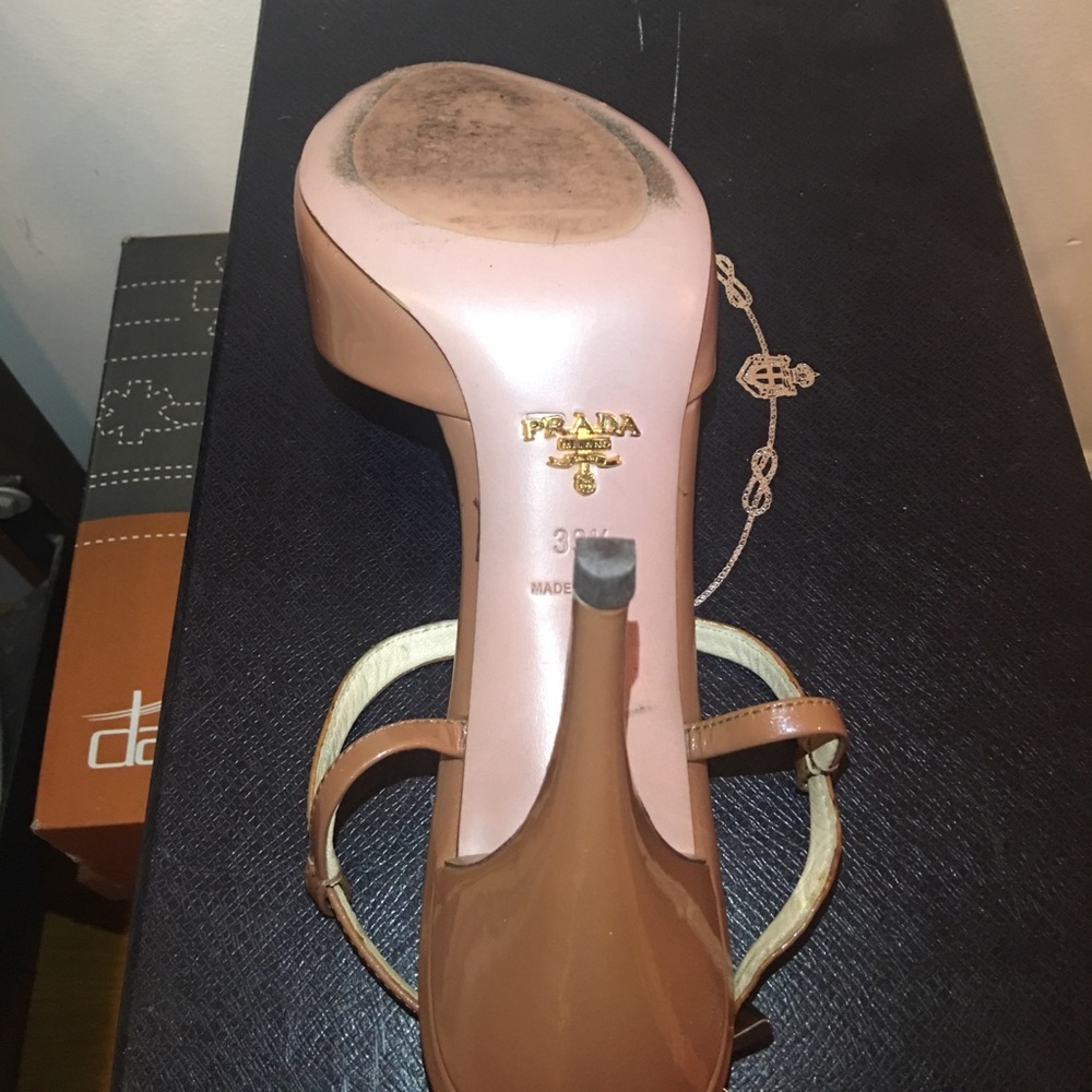 Nude Heels - image 4