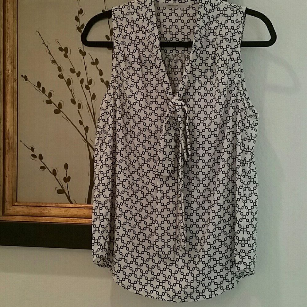 41 Hawthorn Tie-Neck Blouse