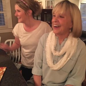 Meet your Posher, Bobbie