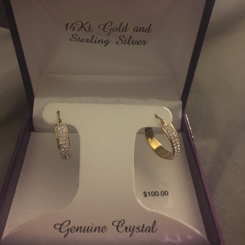 Gold hoop earrings!!!