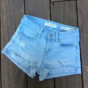 Distressed Light Wash Pacsun (Bullhead)  Shorts