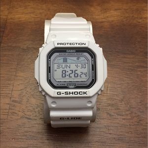 White G-Shock GLX-5600