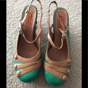 Miz Mooz green/tan sling back heels