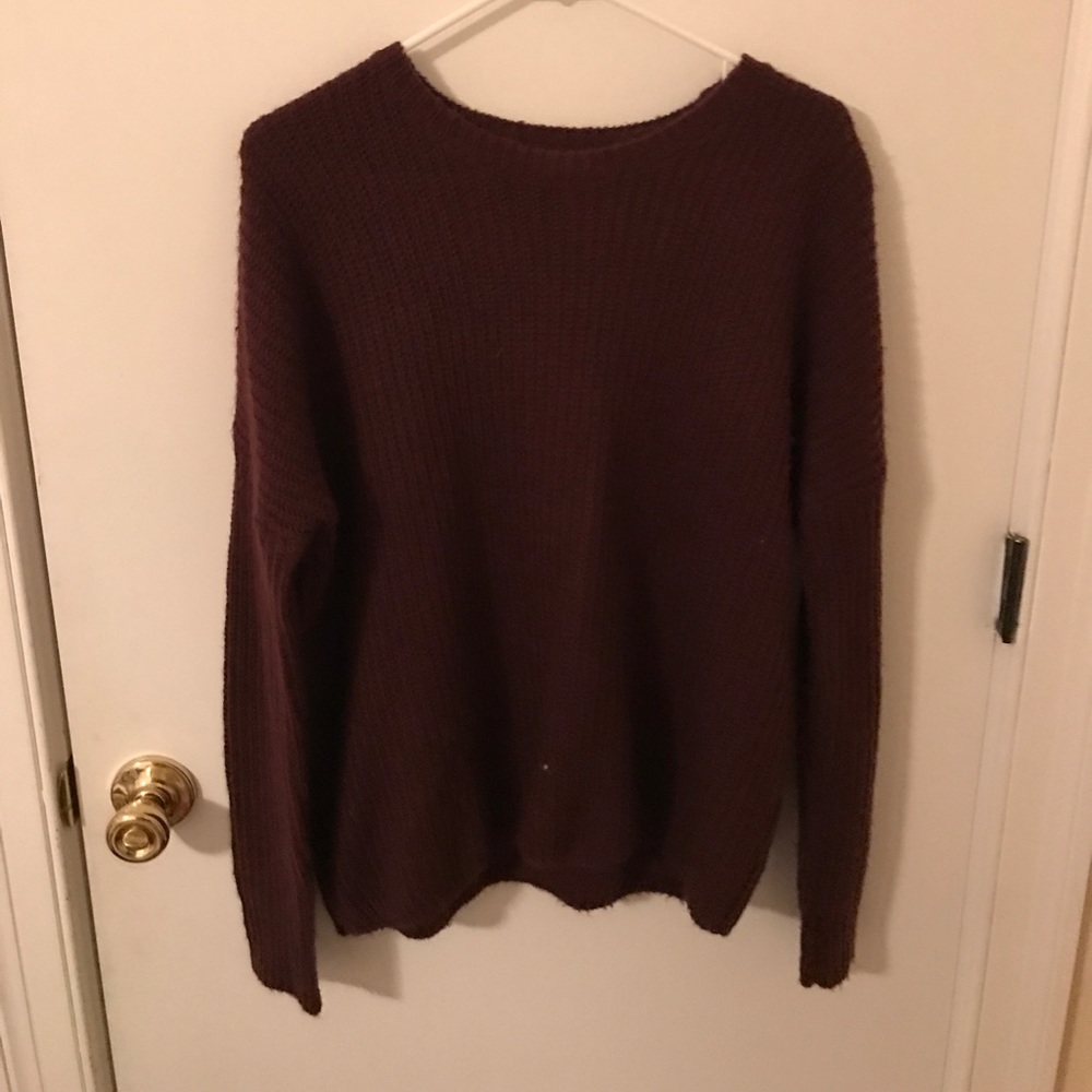 Maroon sweater