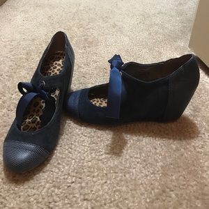Navy suede & leather Jeffry Campbell wedges.
