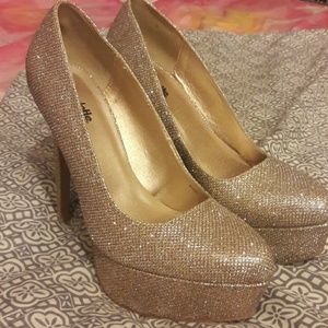 Gold glittery heels