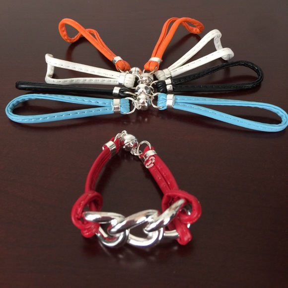 Interchangeable bands bracelet - Picture 3 of 4