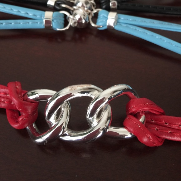 Interchangeable bands bracelet - Picture 4 of 4