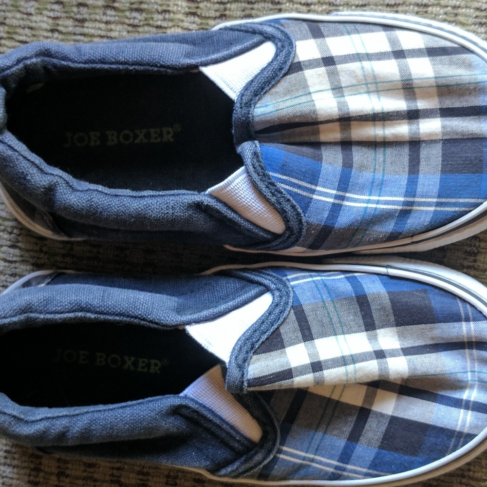 Canvas boat shoes