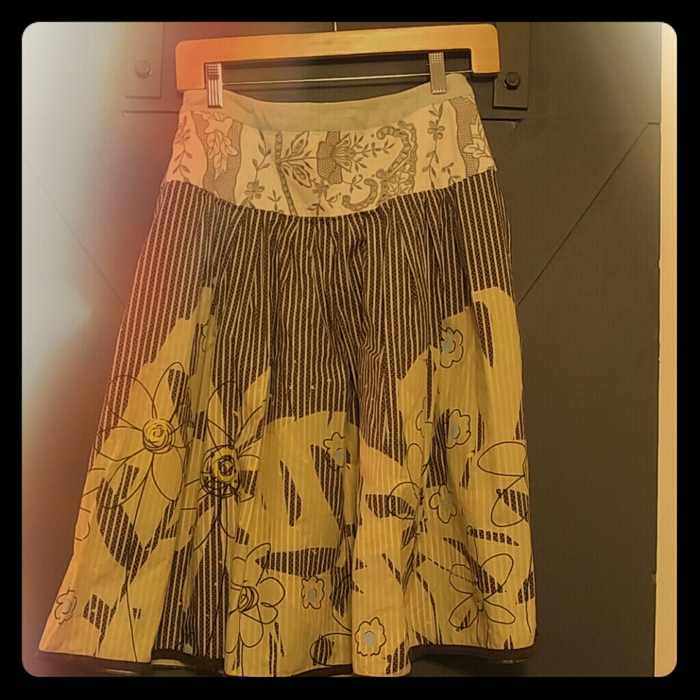 Cabi mixed print floral skirt