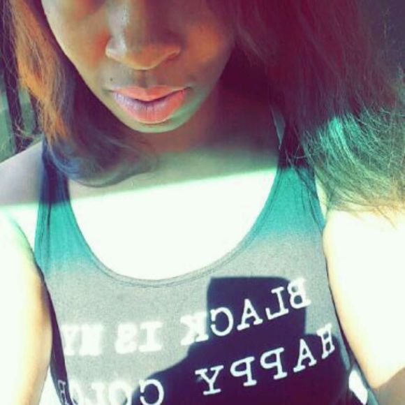 Meet your Posher, Lisa - Picture 1 of 1