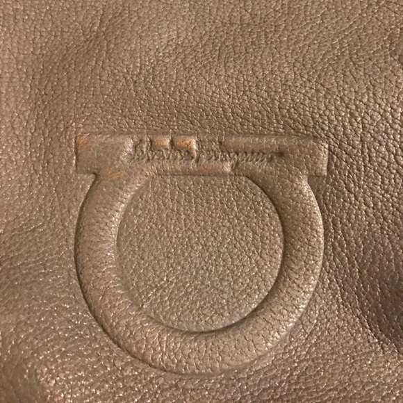 Salvatore ferragamo leather tote - Picture 2 of 8