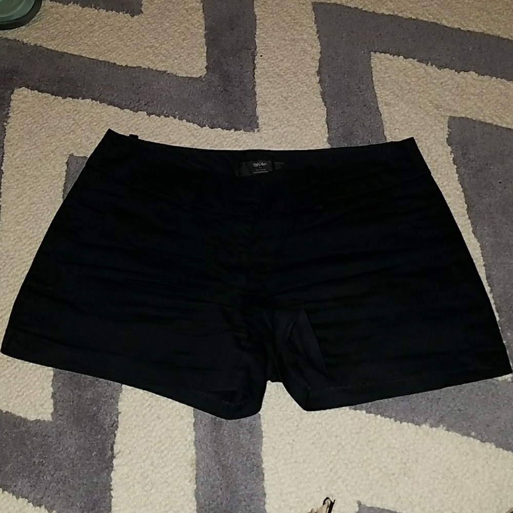 Mossimo stretch black shorts