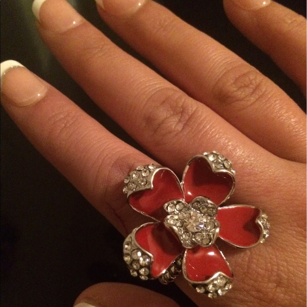 (4 for $20) brand new red flower ring
