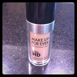 Attn fair-skinned gals! UltraHD 110 is for you!