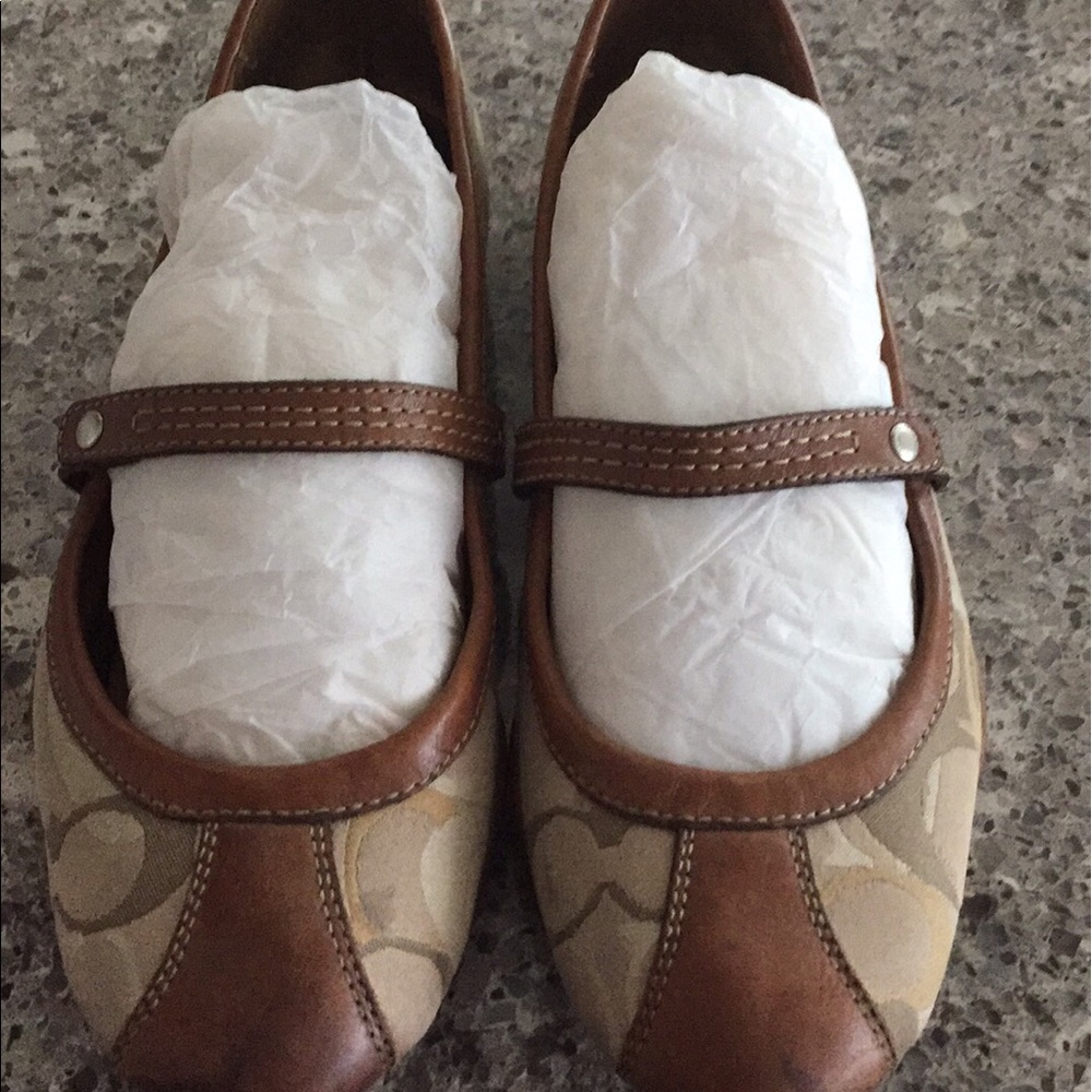 Coach Ballet Flats