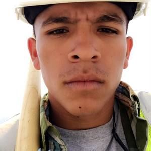 Meet your Posher, Luis