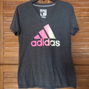 Adidas T-shirt