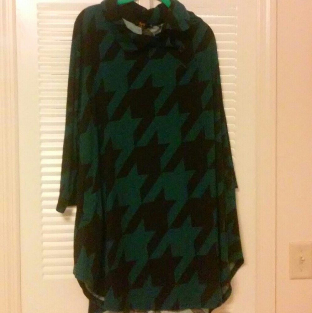Houndstooth tunic