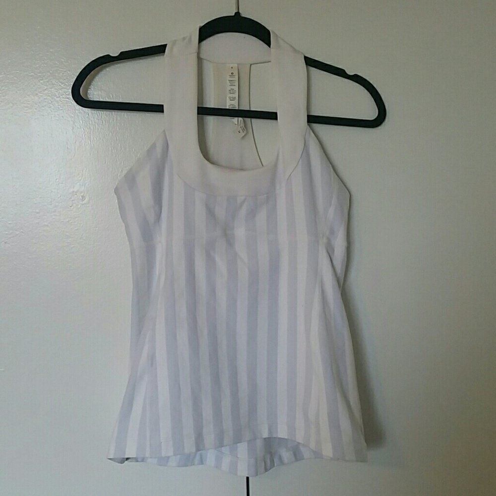Lululemon exercise tank