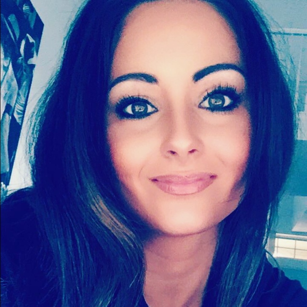 Meet your Posher, Amber