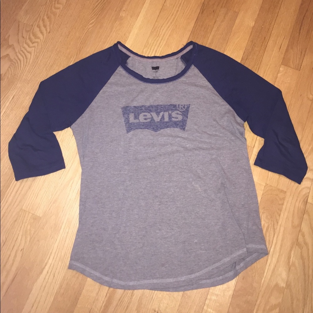 Levi's baseball tee