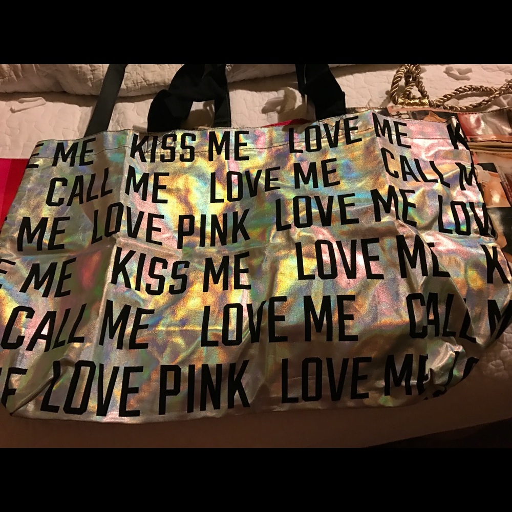 Lot Victoria secret and Pink bags some NWT