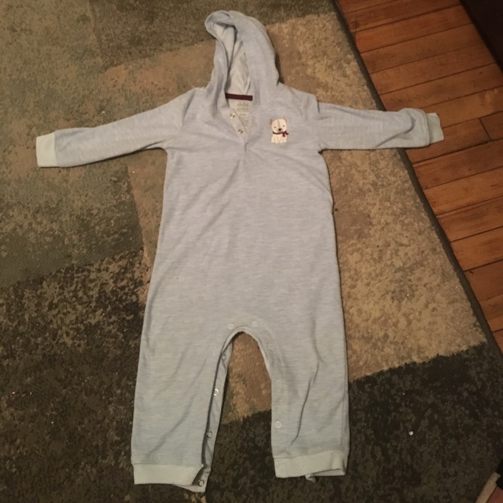 Carters one piece outfit w/ snaps. Size 24 months