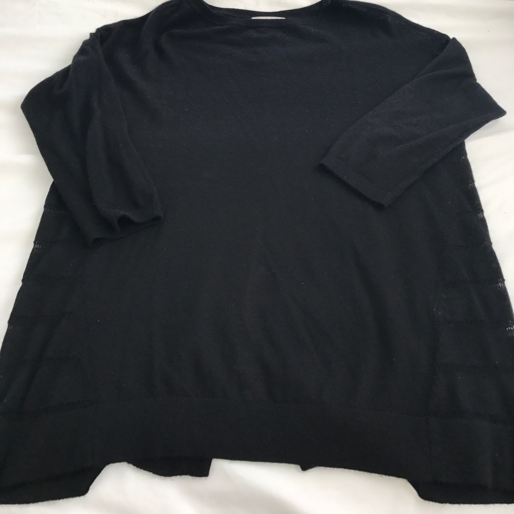 100% Cashmere Light Weight Black Sweater
