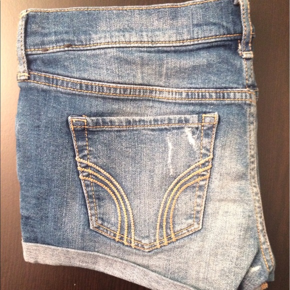 Hollister shorts - Picture 2 of 2