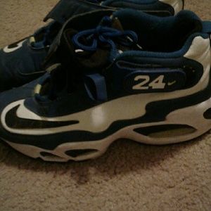 Blue griffey's