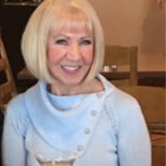 Meet your Posher, Sharon - Picture 1 of 1