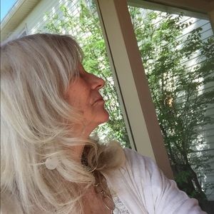 Meet your Posher, Lynn