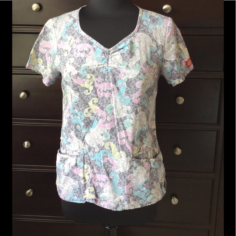 Dickies scrub top